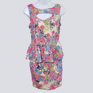 B_Envied Floral Keyhole Stretch Peplum Dress M Medium New